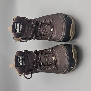 Ahnu Sugarpine Boots Womens Size 7.5  Brown Waterproof Vibram Mid Hiking Trail